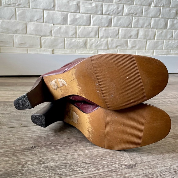 Vintage 1970s Cherry Cola Red Knee High Leather Heeled Boots - Picture 12 of 13